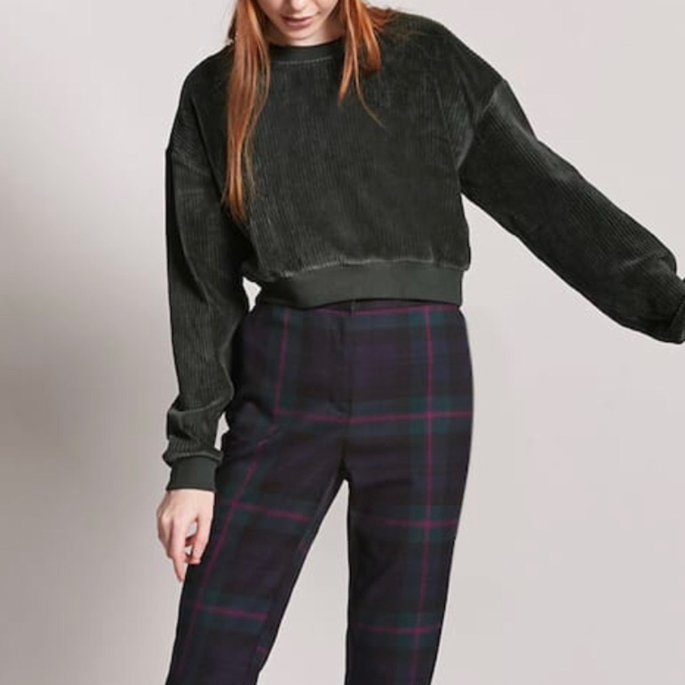 Cropped pullover